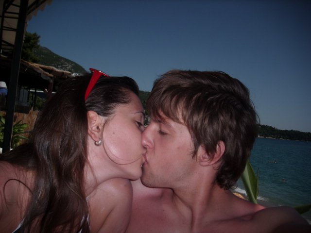 IMG_0555_resize.JPG,  bytes
